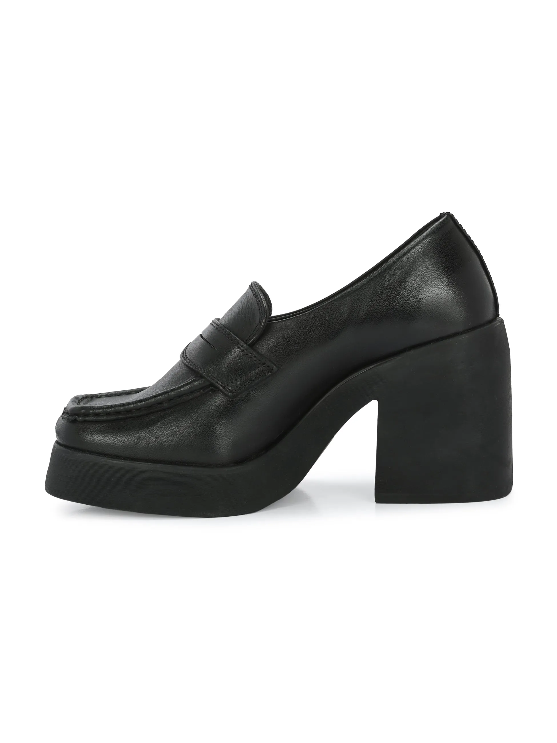 Valentina Women's Moccasin