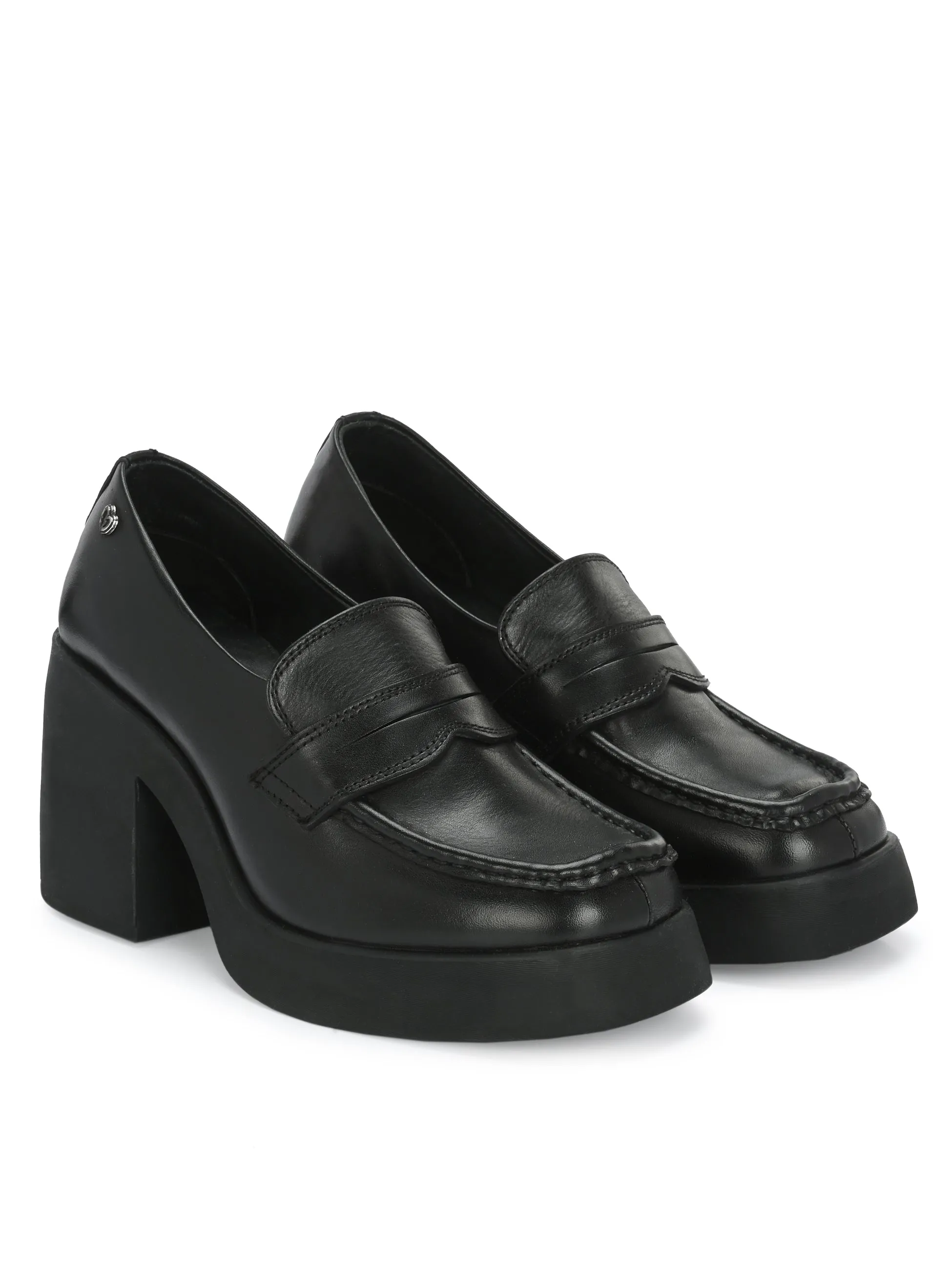 Valentina Women's Moccasin