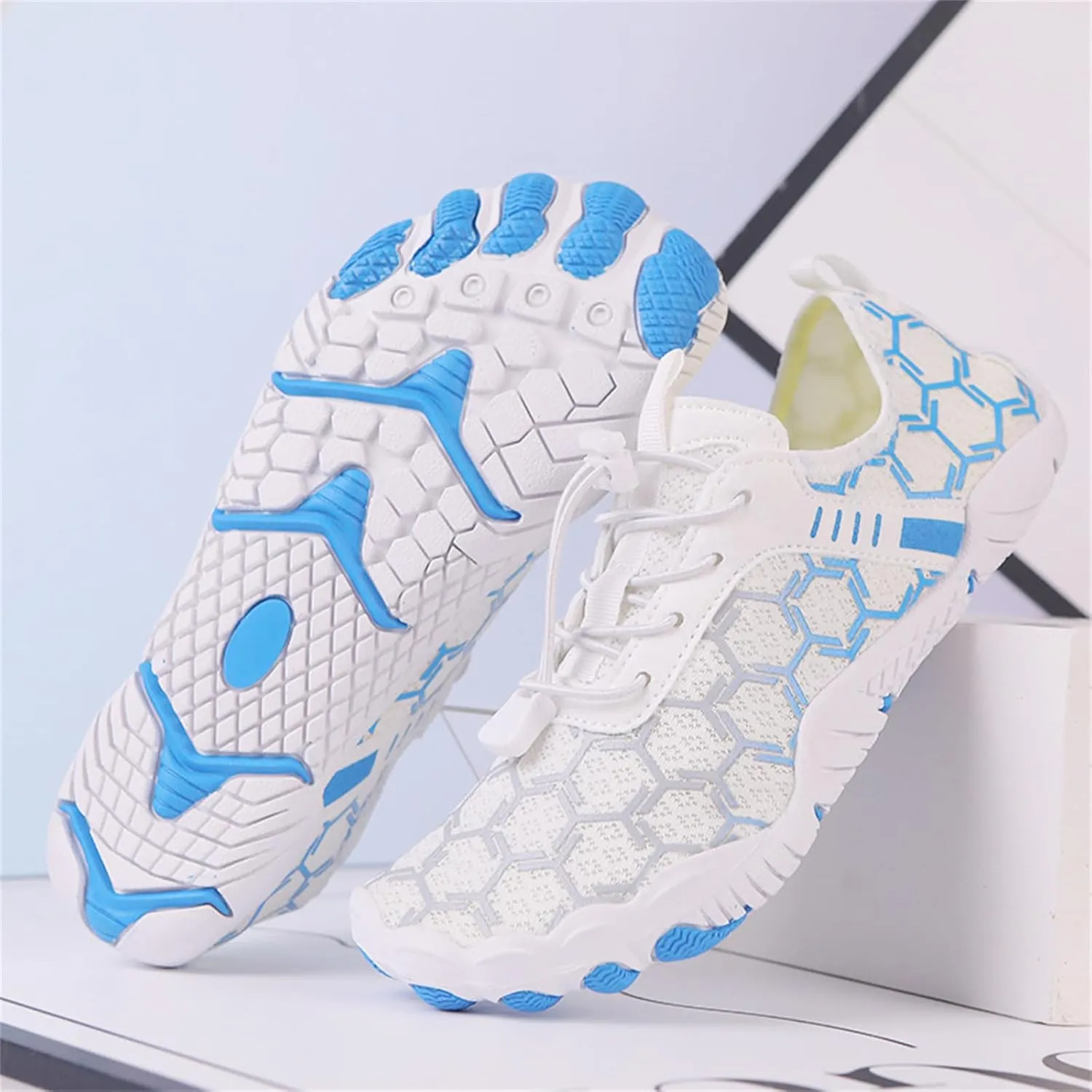 Water Shoes for Women Men Breathable Mesh Running Sneaker Adjustable Walking Footwear Outdoor Casual Sports Shoes