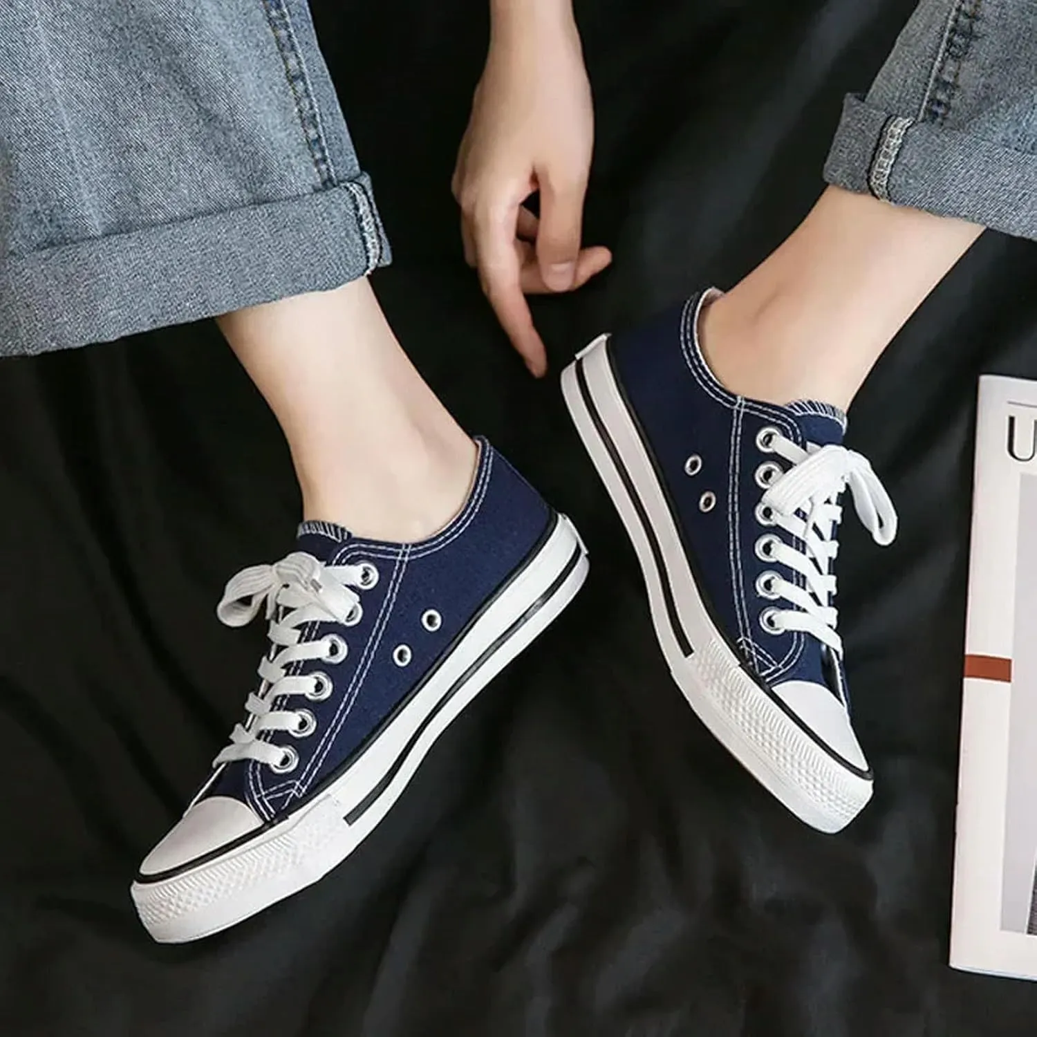 Women's Canvas Shoes Couple Canvas Shoes Men and Women Flat Lace-Up Casual Shoes