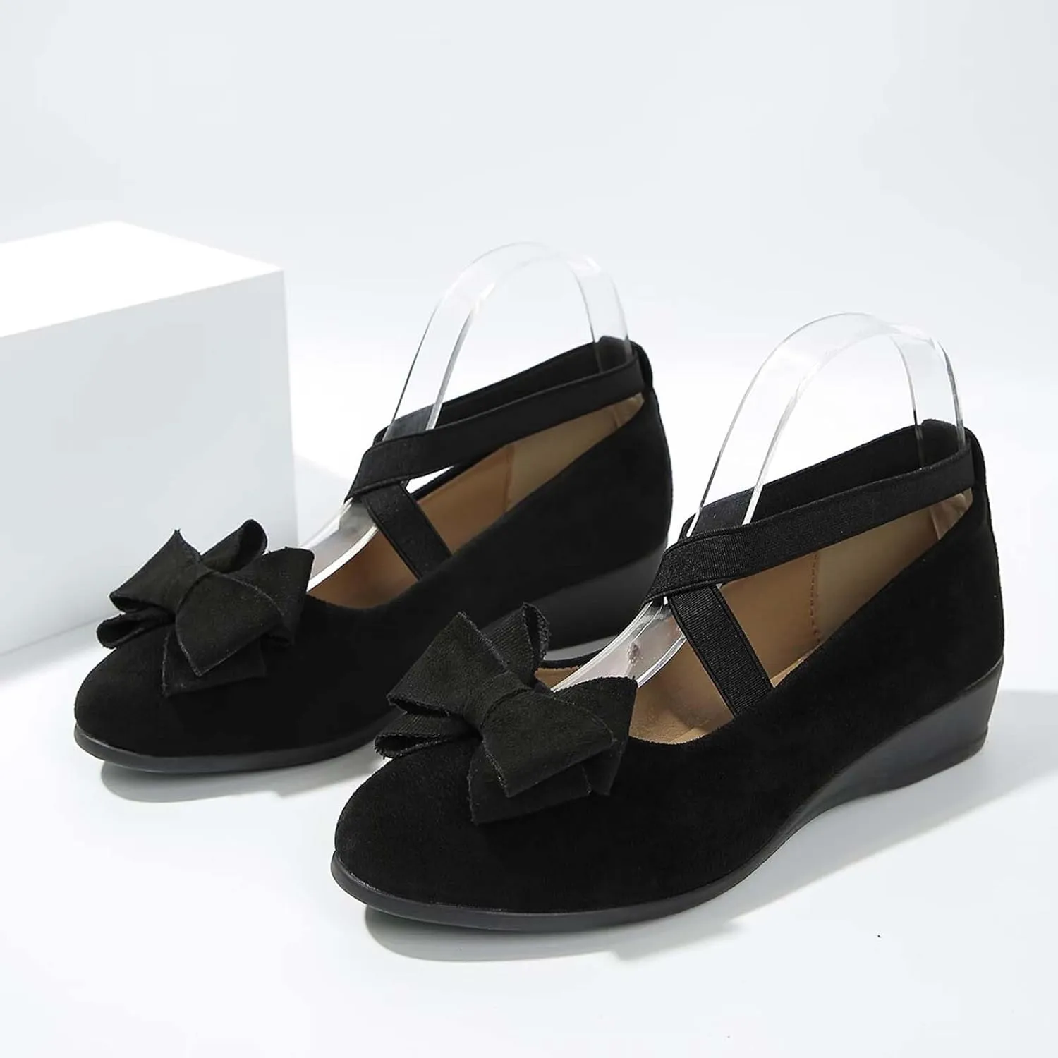 Women's Comfortable Suede Casual Shoes Low Heel Elastic Strap Slip-On Walking Footwear for Daily Wear and Outings