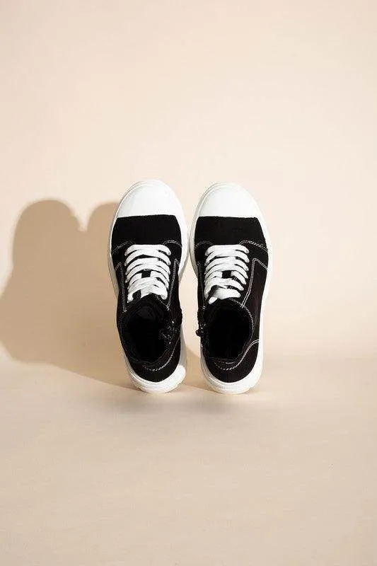 Womens Crayon-G Lace Up Sneakers