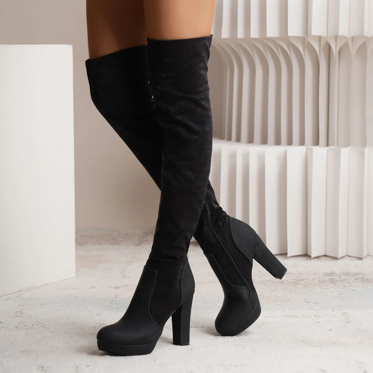 Women's Over The Knee Elastic Suede Square Heeled Boots