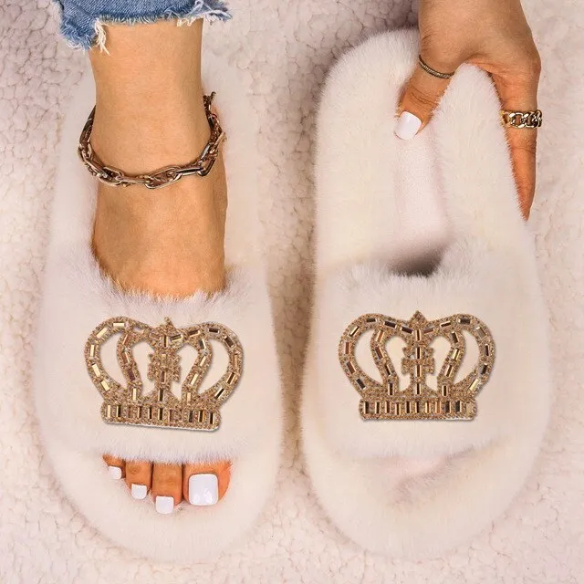 Women's Queen Crown Themed Flat Furry Winter Home Slippers