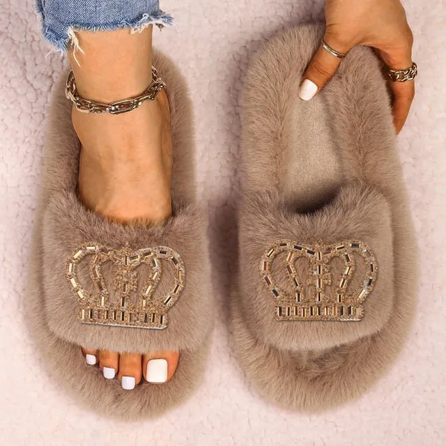 Women's Queen Crown Themed Flat Furry Winter Home Slippers