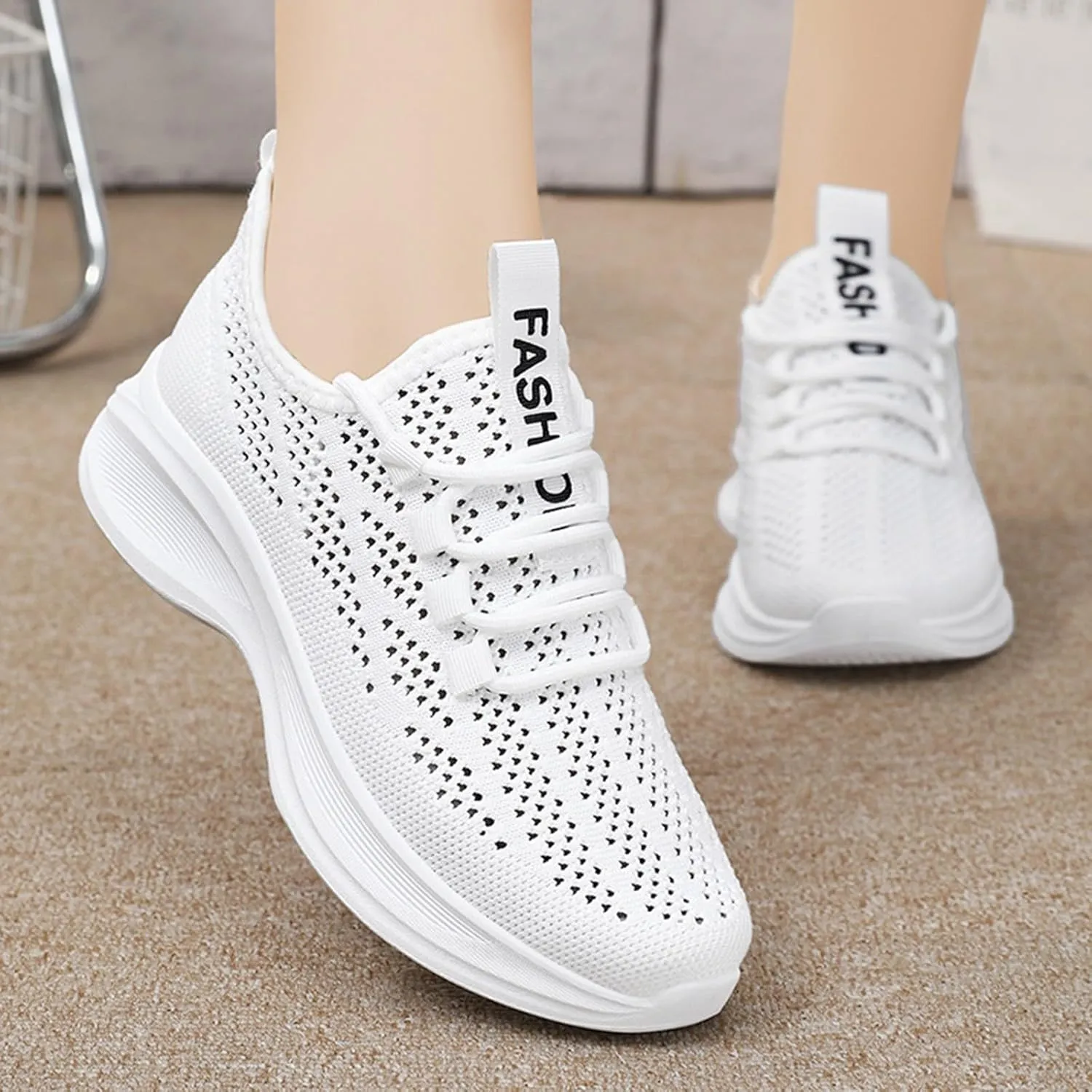 Womens Slip On Sneakers Comfortable Walking Shoes Women Walking Tennis Shoes Lace-Up Comfortable Casual Sneakers
