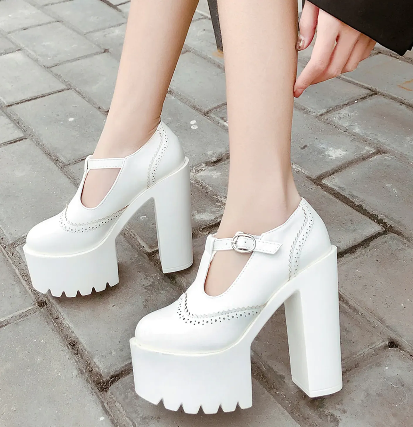 Women's Spring/Autumn High Heels Round Toe Pumps