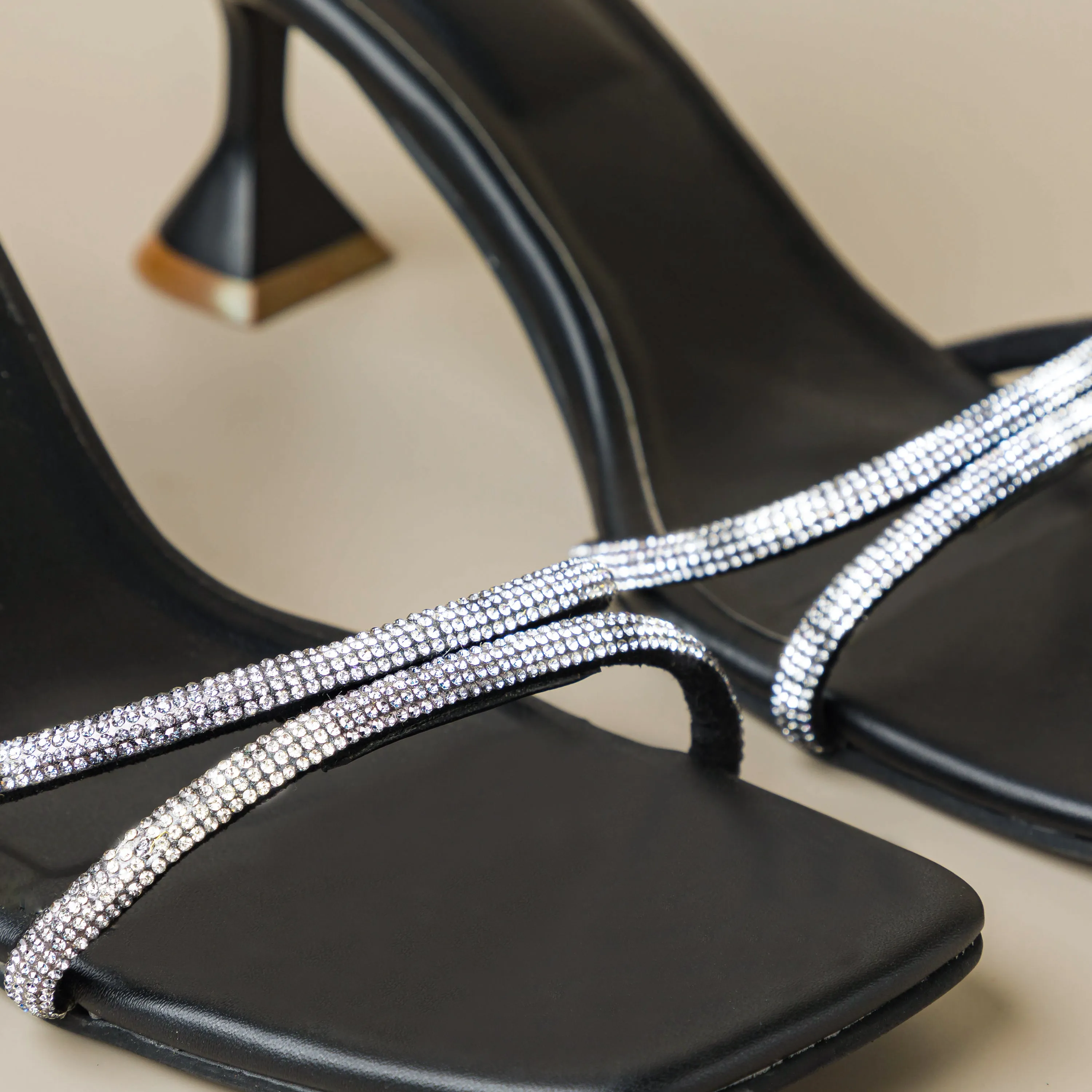 Yaana Glitter Heels